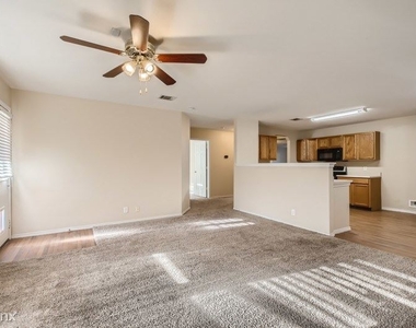 228 Jordan Pl Unit - Photo Thumbnail 8