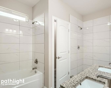 3408 Hammerly Drive Unit - Photo Thumbnail 12