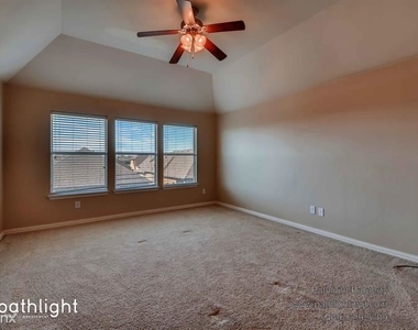 7814 Longbow Lane Unit - Photo Thumbnail 29