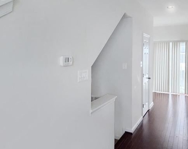 7207 R Barrberry Lane - Photo Thumbnail 3