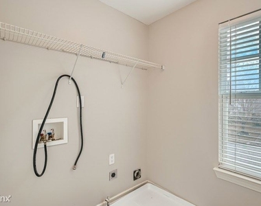 9367 Opal Dr Unit - Photo Thumbnail 12