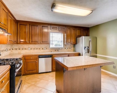 6995 Shady Oak Ln Unit - Photo Thumbnail 1