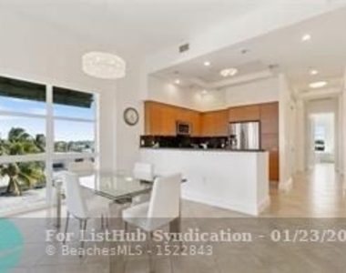 4444 S El Mar Dr - Photo Thumbnail 10