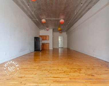 1087 Flushing Avenue - Photo Thumbnail 4