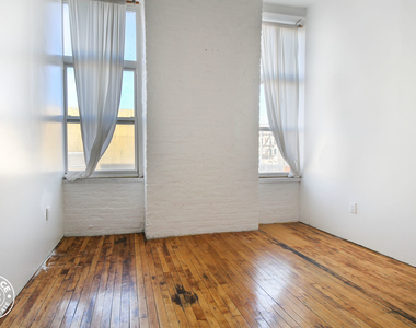 1087 Flushing Avenue - Photo Thumbnail 3