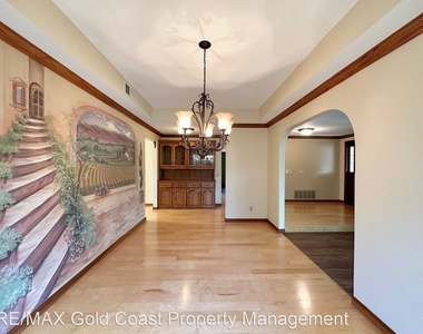 2111 Cold Stream Ct - Photo Thumbnail 11