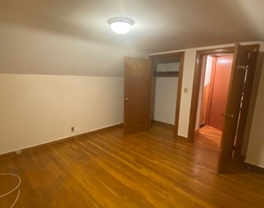 540 Pleasant St 2 - Photo Thumbnail 2