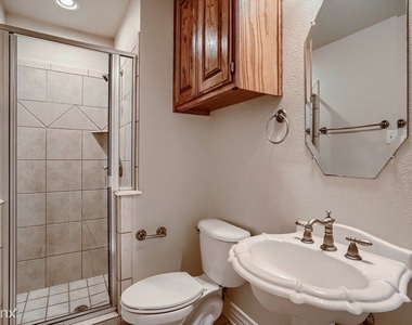 12768 Taylor Frances Ln Unit - Photo Thumbnail 14