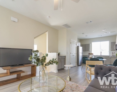 1201 W Whitestone Blvd - Photo Thumbnail 18