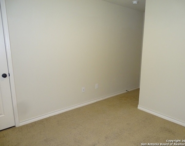 6002 Jax Way - Photo Thumbnail 25