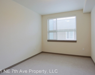 2621 Ne 7th Ave - Photo Thumbnail 21