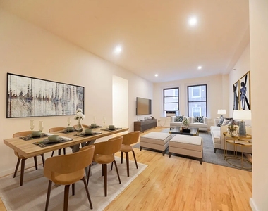 135 William Street - Photo Thumbnail 3