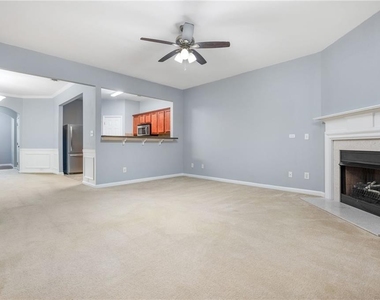 2124 Executive Drive - Photo Thumbnail 10