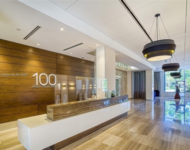 100 Bayview Dr - Photo Thumbnail 18