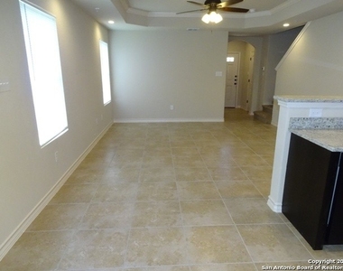 6531 Marcel Way - Photo Thumbnail 6