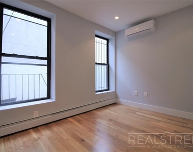 491 Tompkins Ave - Photo Thumbnail 1