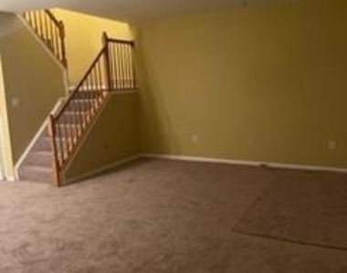7923 Quill Point Dr - Photo Thumbnail 5