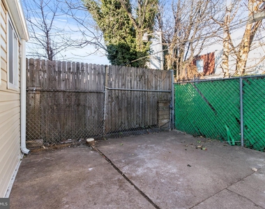 2347 E Sergeant Street - Photo Thumbnail 12