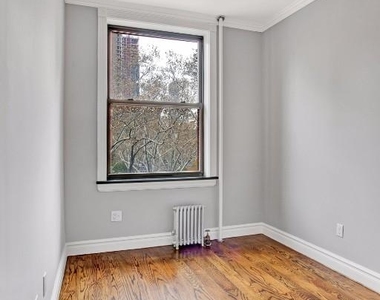 Copy of 330 East 35th Street, Unit 55 - Photo Thumbnail 7