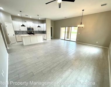 5736 S. Desert Lakes Dr. - Photo Thumbnail 7