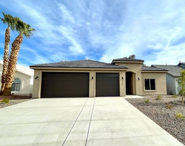 5736 S. Desert Lakes Dr. - Photo Thumbnail 2