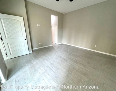 5736 S. Desert Lakes Dr. - Photo Thumbnail 29