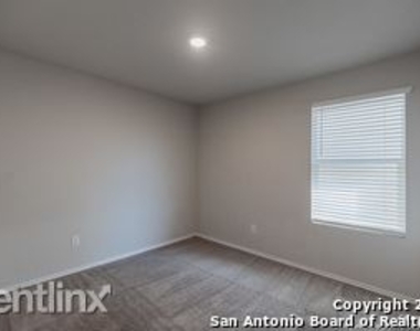 10730 Prusiner Dr - Photo Thumbnail 10