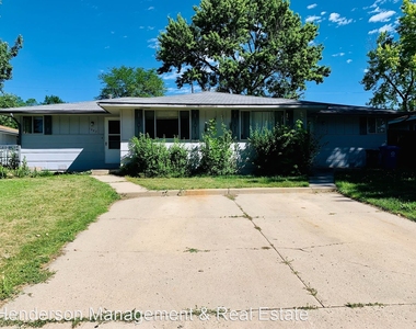 1079-1083 Winona Dr. - Photo Thumbnail 0