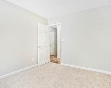 3933 Emerald Springs Court - Photo Thumbnail 27