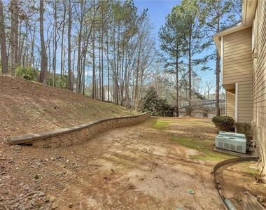 1031 Camden Lane - Photo Thumbnail 38