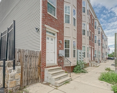 140 S 46th Street - Photo Thumbnail 0