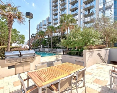 360 Nueces St  #3509 - Photo Thumbnail 31