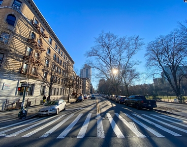 309 West 113th Street - Photo Thumbnail 5