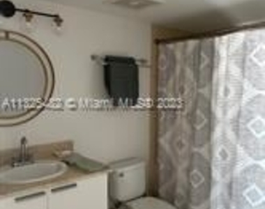 16699 Collins Ave Apt 3709 - Photo Thumbnail 6