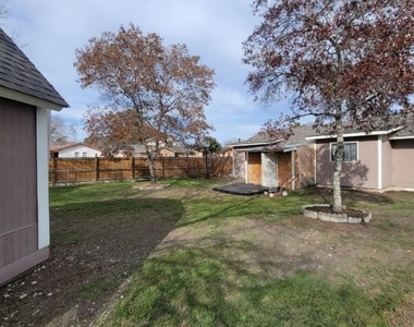 103 R Ash Dr - Photo Thumbnail 54