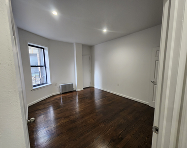 601 West 156th Street - Photo Thumbnail 5