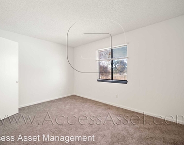 14710 Mesa St - Photo Thumbnail 10