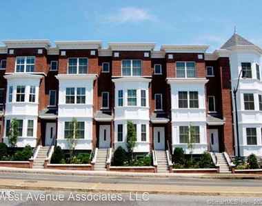 West Avenue Associates, Llc 1-3 West Avenue - Photo Thumbnail 0