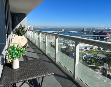 50 Biscayne Blvd Apt 2806 - Photo Thumbnail 11