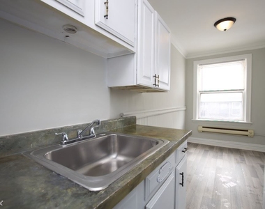 425 W. Roscoe, Unit 604-a - Photo Thumbnail 5