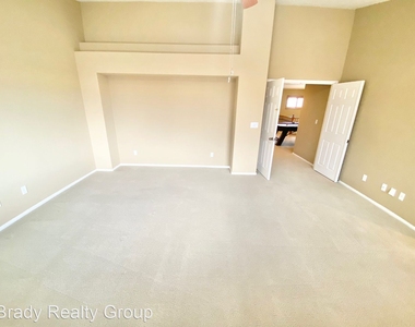 1620 White Mesquite Place - Photo Thumbnail 32