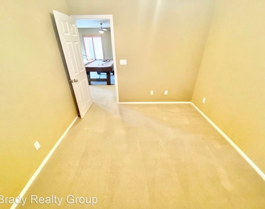 1620 White Mesquite Place - Photo Thumbnail 27