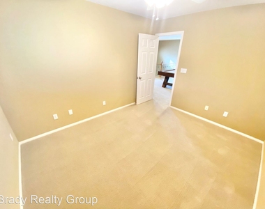 1620 White Mesquite Place - Photo Thumbnail 26