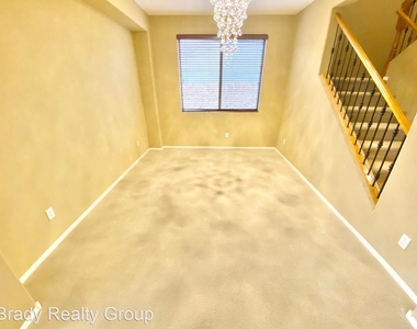 1620 White Mesquite Place - Photo Thumbnail 3