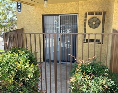 340 W Duarte Road - Photo Thumbnail 5