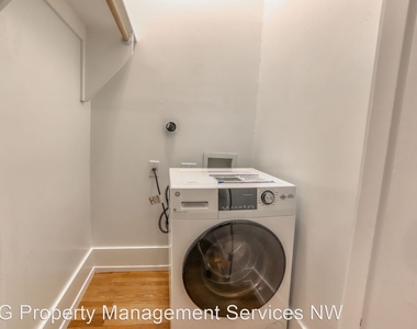 1631 Nw Everett Street #102 - Photo Thumbnail 19