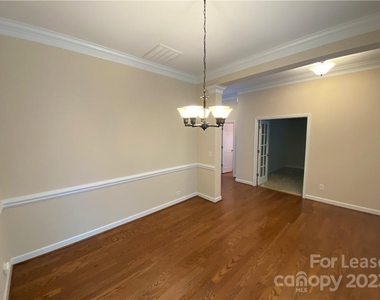 17540 Harbor Walk Drive - Photo Thumbnail 2