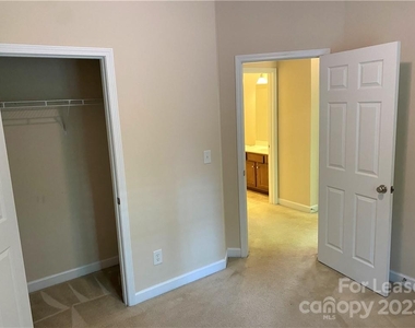 17540 Harbor Walk Drive - Photo Thumbnail 26