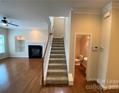 17540 Harbor Walk Drive - Photo Thumbnail 14