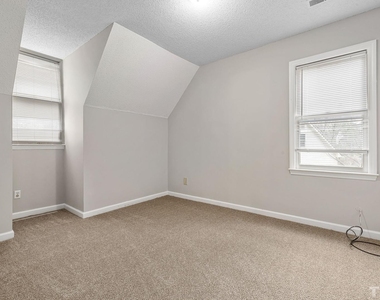 5401 Sunningdale Pl - Photo Thumbnail 13